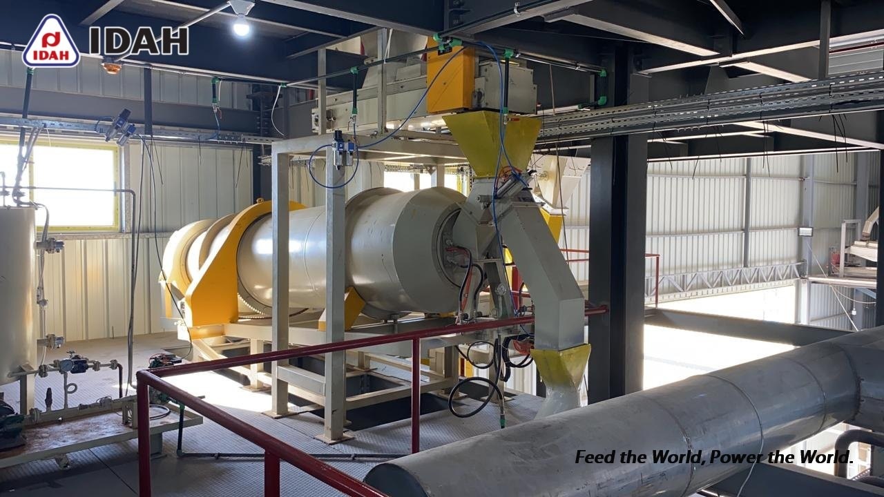 Drum coater for fish feed production line